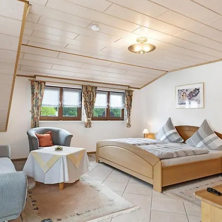 Gieringer * 오베르하머스바크